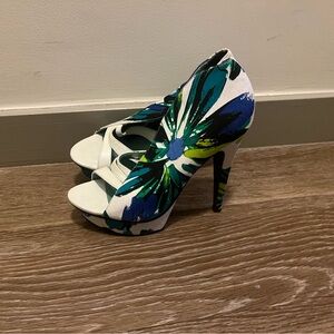 Cute summer heels
